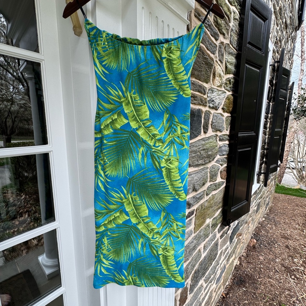 Forever 21 Blue and Green Leaf Print Dress